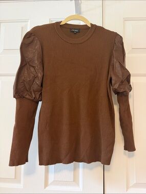 Puff-Sleeve Ribbed Sweater Top — Brown